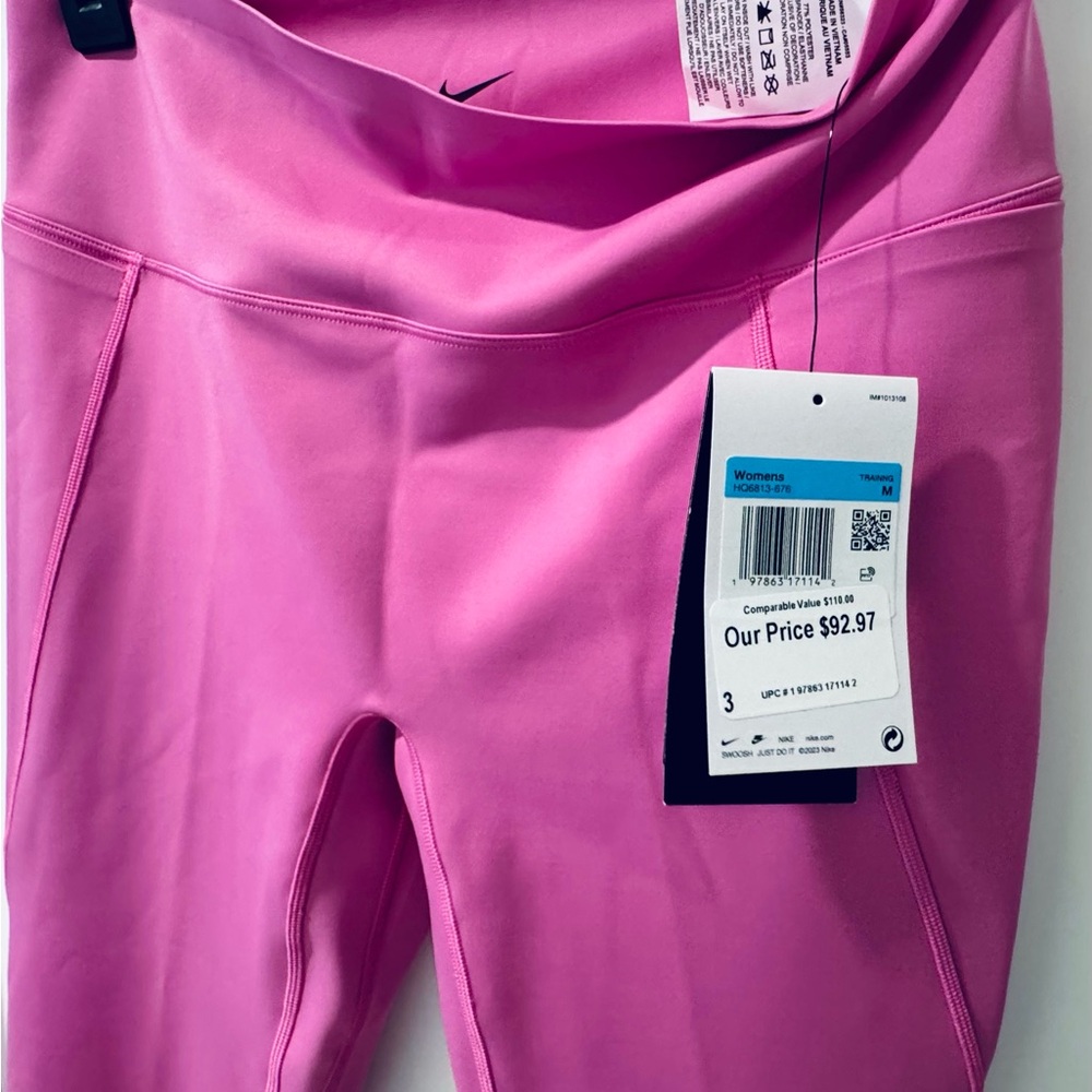 Women’s Nike Universa Dri-FIT Leggings